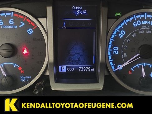 Used 2017 Toyota Tacoma SR5 image 13