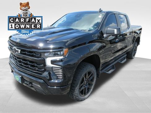 Certified 2022 Chevrolet Silverado 1500 LT Trail Boss w/ LT Trail Boss Premium Package AWD/4WD image 1