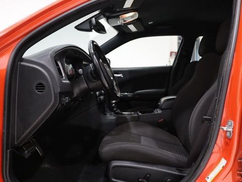 Used 2022 Dodge Charger R/T w/ Harman/Kardon Audio Group RWD image 19