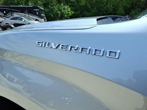 Used 2022 Chevrolet Silverado 1500 LT w/ Protection Package AWD/4WD image 15