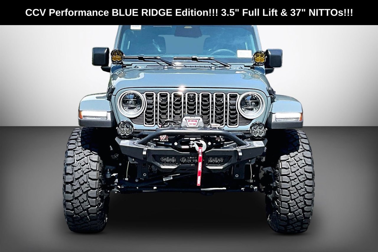 New 2026 Jeep Wrangler Unlimited Sahara AWD/4WD image 3