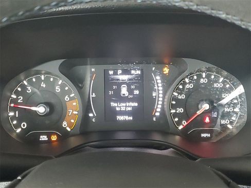 Used 2022 Jeep Compass Latitude w/ Sun and Sound Group image 16