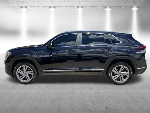 Certified 2024 Volkswagen Atlas Cross Sport SEL R-Line AWD/4WD image 2
