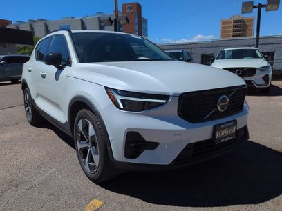 Used 2026 Volvo XC40 B5 Plus