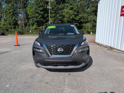 Used 2023 Nissan Rogue S AWD/4WD image 3