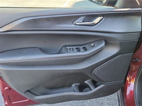 Certified 2024 Jeep Grand Cherokee Laredo X w/ Trailer Tow Package image 23