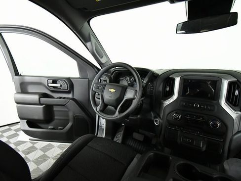 New 2026 Chevrolet Silverado 1500 W/T image 19