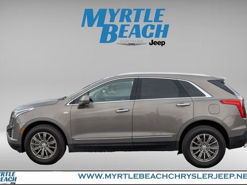 Used 2019 Cadillac XT5 Luxury image 3