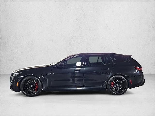 New 2027 BMW M5 Touring AWD/4WD image 5