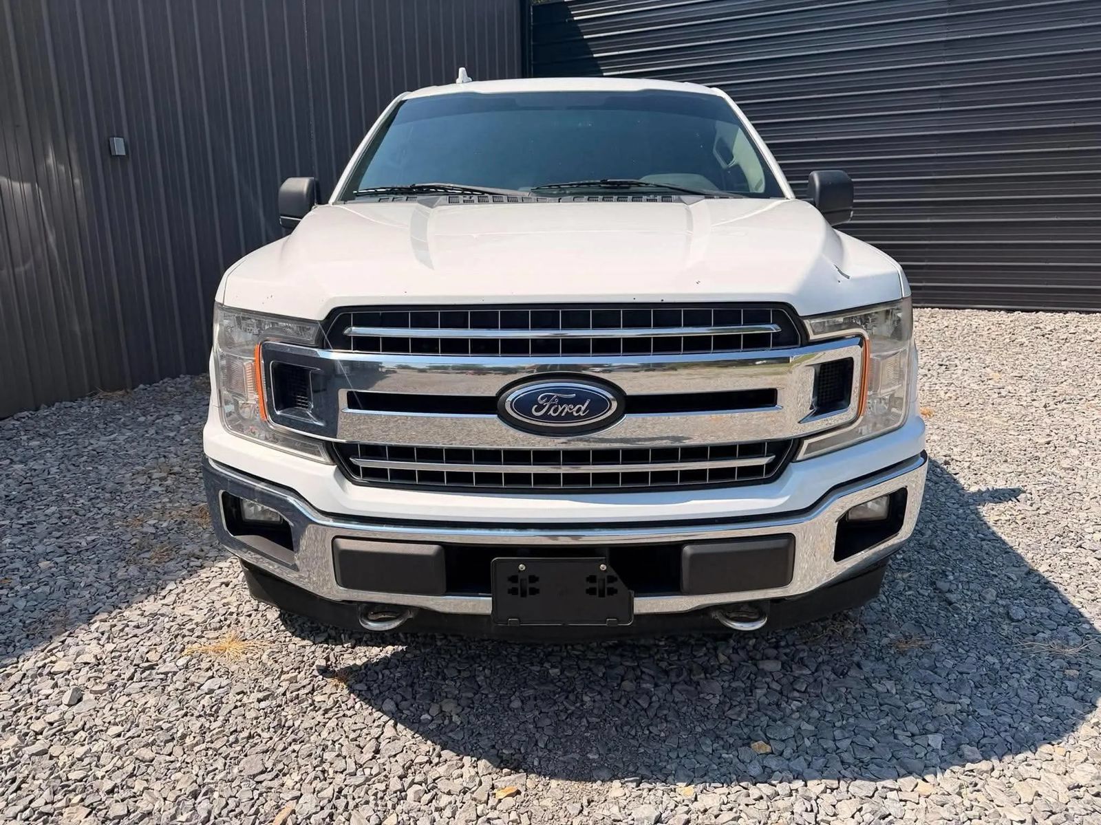 Used 2018 Ford F150 XLT w/ Equipment Group 302A Luxury AWD/4WD image 2