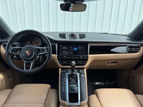 Used 2021 Porsche Macan S AWD/4WD image 12