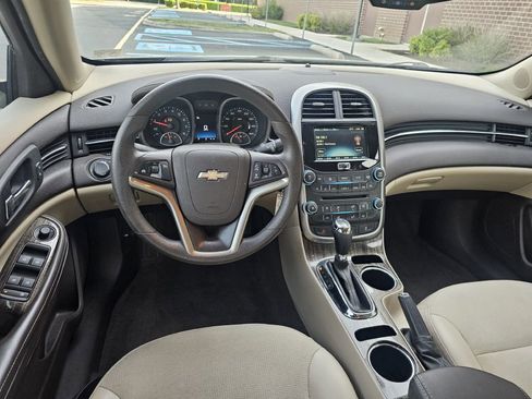 Used 2015 Chevrolet Malibu LT w/ Power Convenience Package image 13