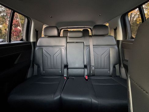 Used 2025 Hyundai Santa Fe SEL image 38