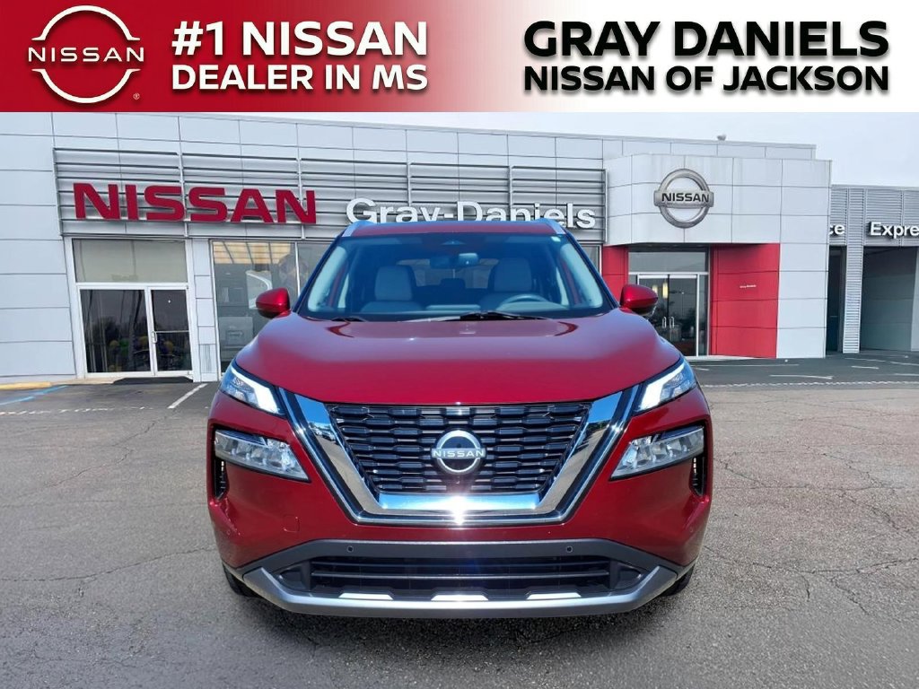 Used 2023 Nissan Rogue SL w/ SL Premium Package FWD image 2