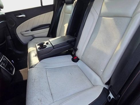 Used 2015 Dodge Charger R/T w/ Plus Group RWD image 12