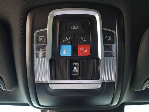 Used 2026 RAM 2500 Laramie w/ Night Edition image 23