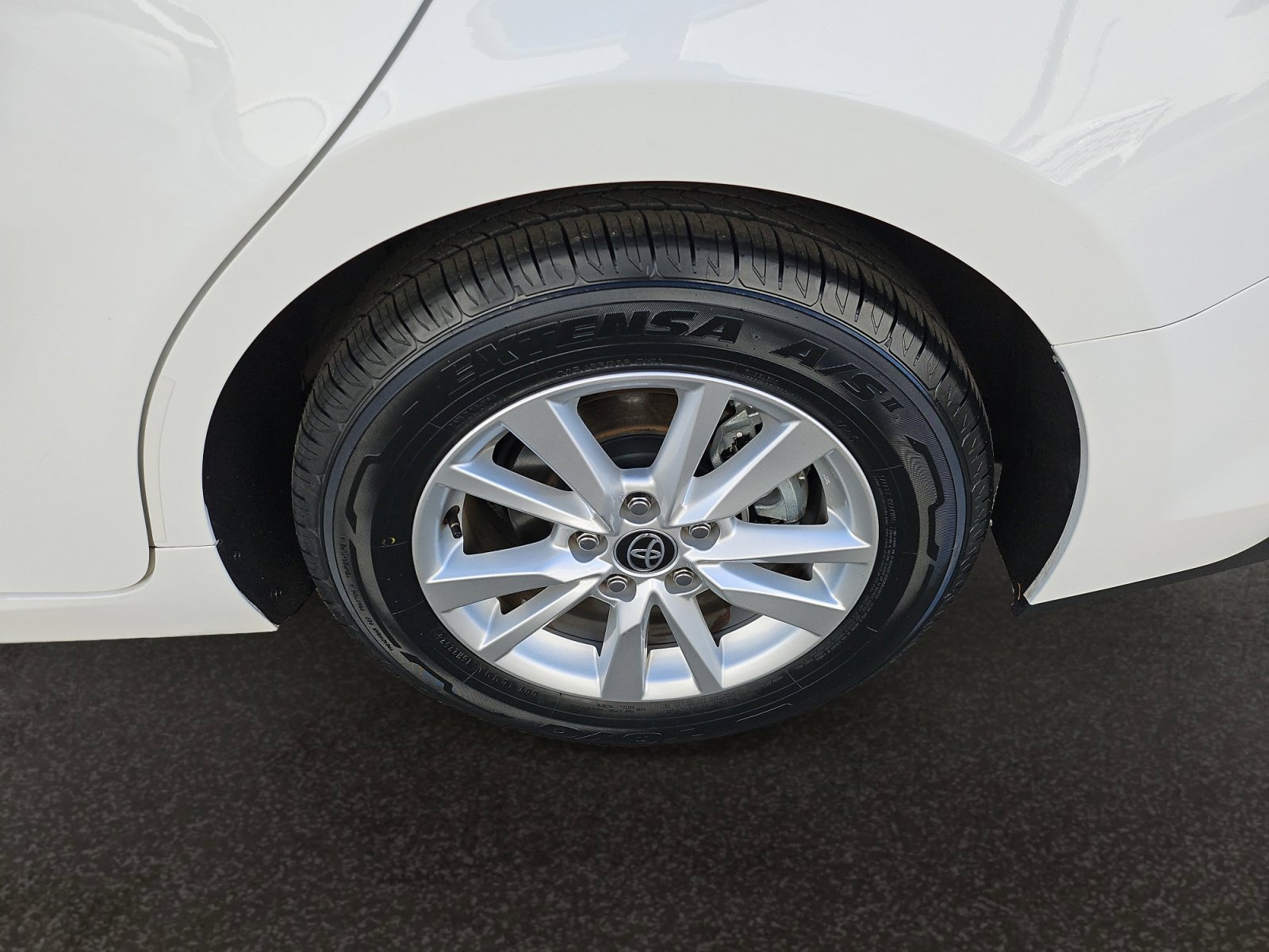 Used 2025 Toyota Camry LE FWD image 46