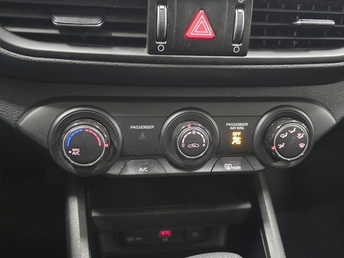 Used 2024 Kia Forte LXS image 27