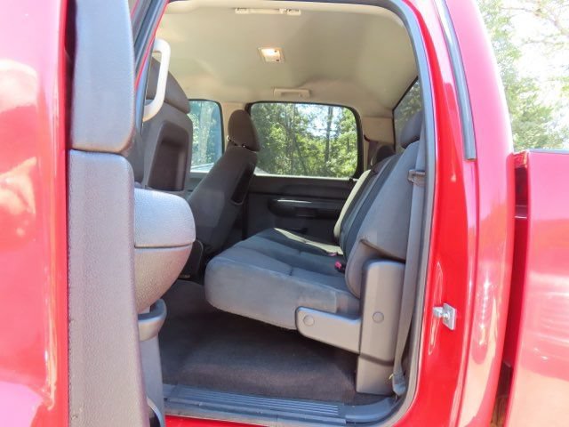 Used 2007 Chevrolet Silverado 2500 LT w/ Suspension Package, Off-Road AWD/4WD image 11
