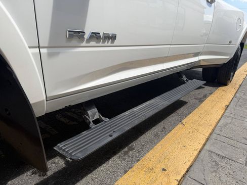 Used 2021 RAM 3500 Laramie AWD/4WD image 23
