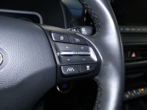 Used 2023 Hyundai Kona Limited AWD/4WD image 22