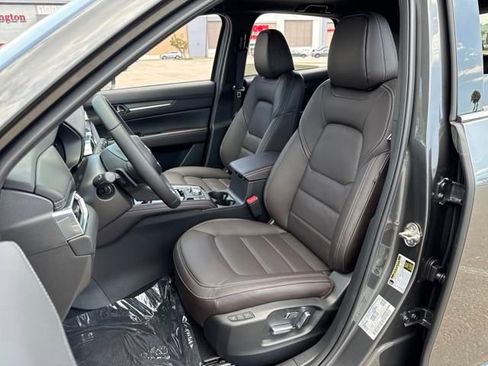 New 2025 MAZDA CX-5 Signature image 5