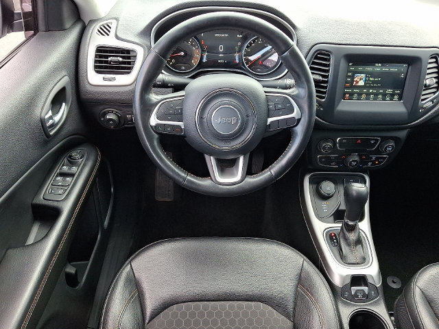 Used 2020 Jeep Compass Latitude w/ Popular Equipment Group AWD/4WD image 12