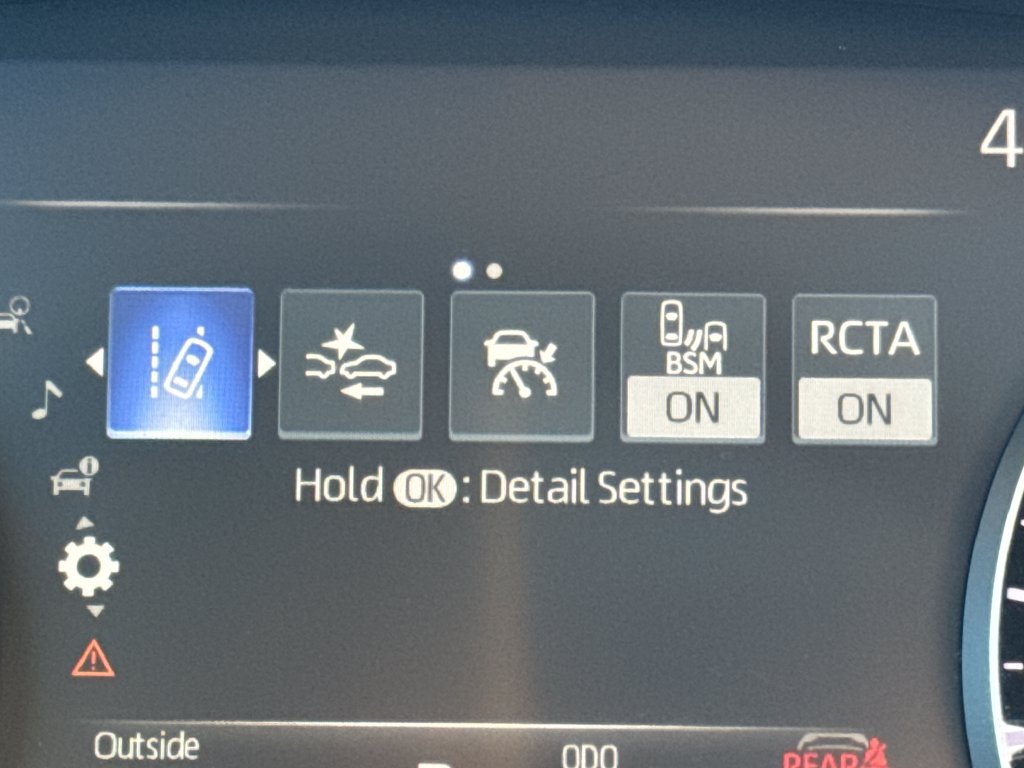 Used 2024 Toyota Highlander XLE AWD/4WD image 20