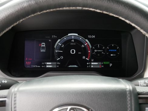 Used 2024 Toyota Tundra Capstone AWD/4WD image 21