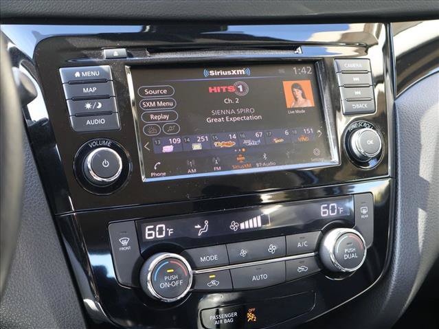 Used 2019 Nissan Rogue Sport SV w/ Technology Package AWD/4WD image 16