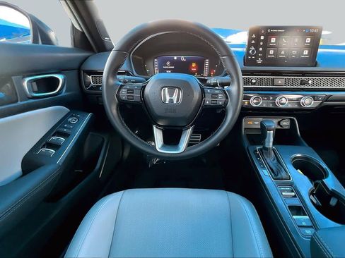 Used 2025 Honda Civic Sport Touring image 6