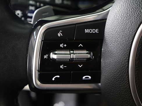 Certified 2023 Kia Sorento SX Prestige AWD/4WD image 48