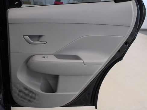 Used 2024 Hyundai Kona SEL FWD image 32