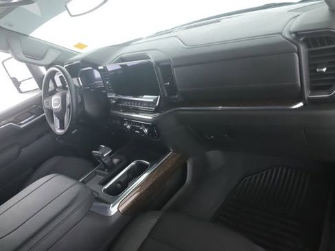 Used 2025 GMC Sierra 1500 Elevation w/ Preferred Package image 29