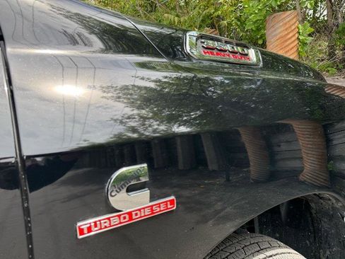 Used 2022 RAM 3500 Tradesman image 40