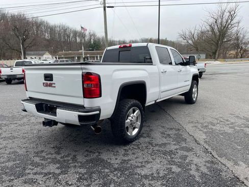 Used 2016 GMC Sierra 2500 Denali w/ Driver Alert Package image 7