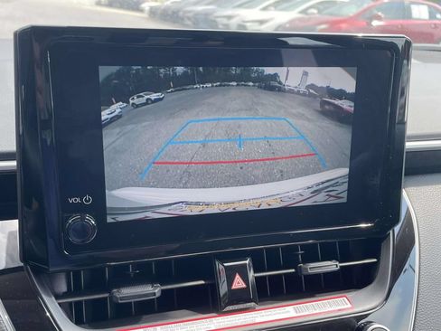 Used 2026 Toyota Corolla LE FWD image 13