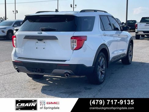 Used 2021 Ford Explorer XLT w/ Equipment Group 202A RWD image 8