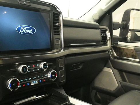 Certified 2025 Ford F350 Lariat image 13