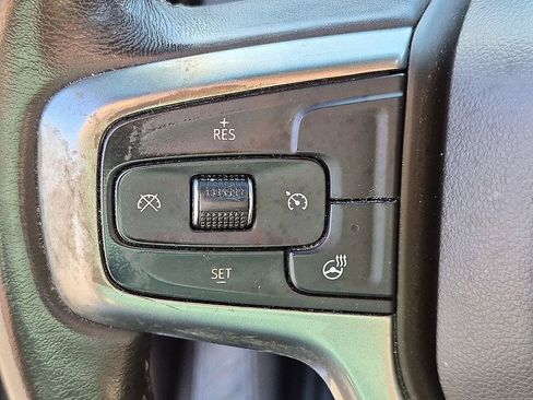 Certified 2020 Chevrolet Silverado 1500 LTZ w/ LTZ Plus Package AWD/4WD image 17