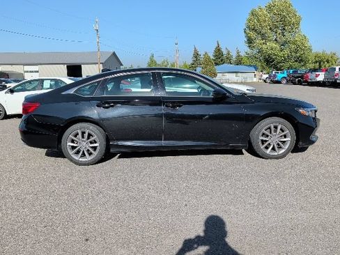 Used 2021 Honda Accord LX image 2