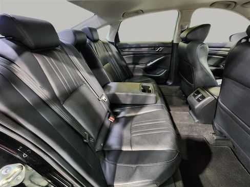 Used 2018 Honda Accord EX-L image 31