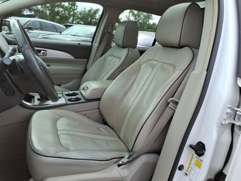 Used 2015 Lincoln MKX AWD w/ Equipment Group 102A image 12