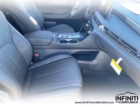 New 2026 INFINITI QX60 Luxe image 11