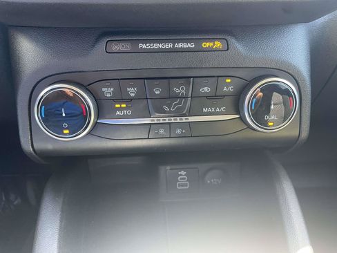 Certified 2025 Ford Escape Active FWD image 27