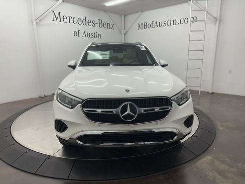 New 2026 Mercedes-Benz GLC 300 4MATIC image 2
