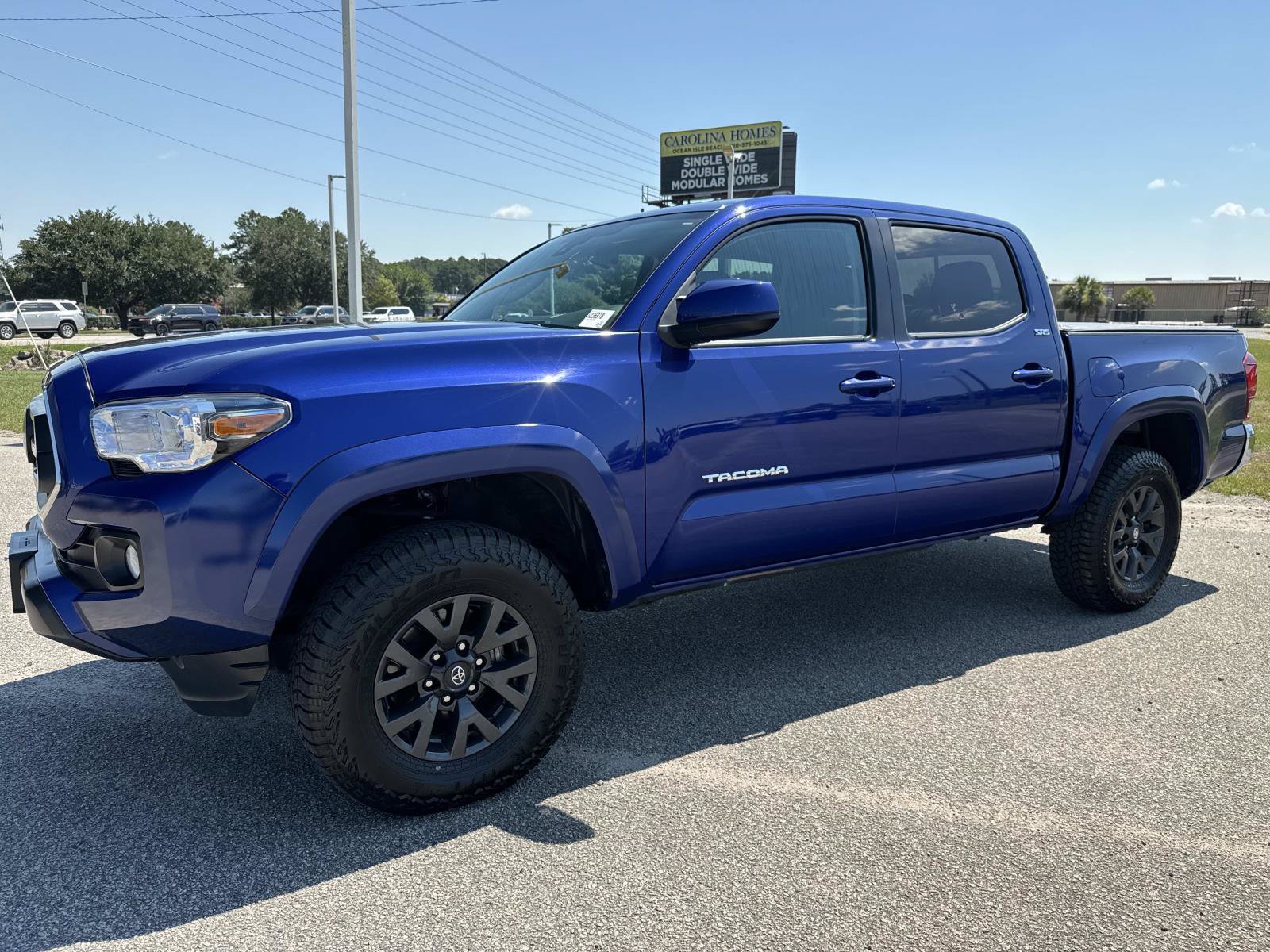Used 2023 Toyota Tacoma SR5 AWD/4WD image 8