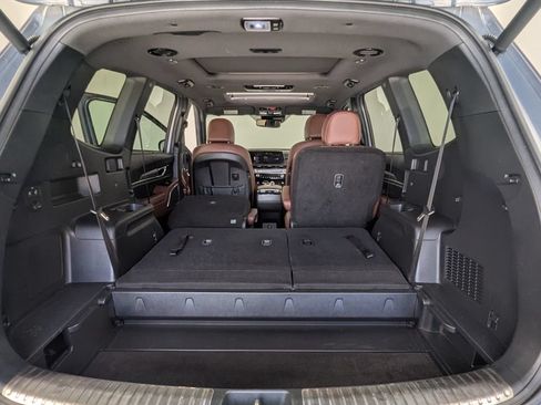 Used 2023 Kia Telluride SX FWD image 30