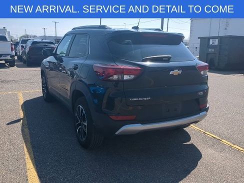 Used 2024 Chevrolet TrailBlazer LT w/ LT Cold Weather Package image 4