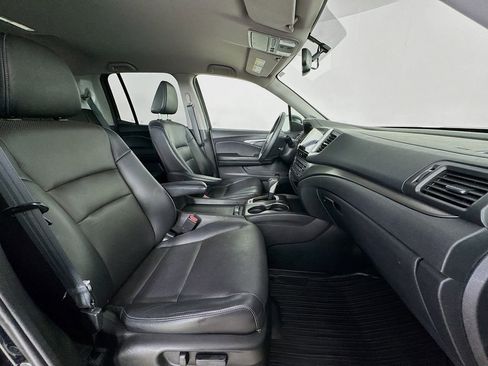 Used 2018 Honda Ridgeline RTL-T image 36